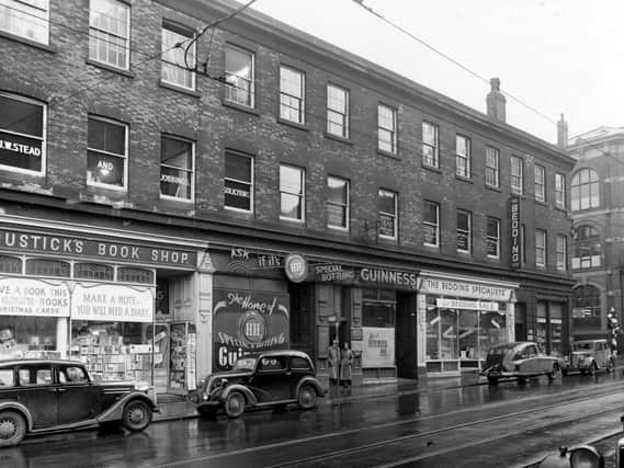 Enjoy these photo memories showcasing life in Leeds in 1952. PIC: Leeds Libraries, www.leodis.net