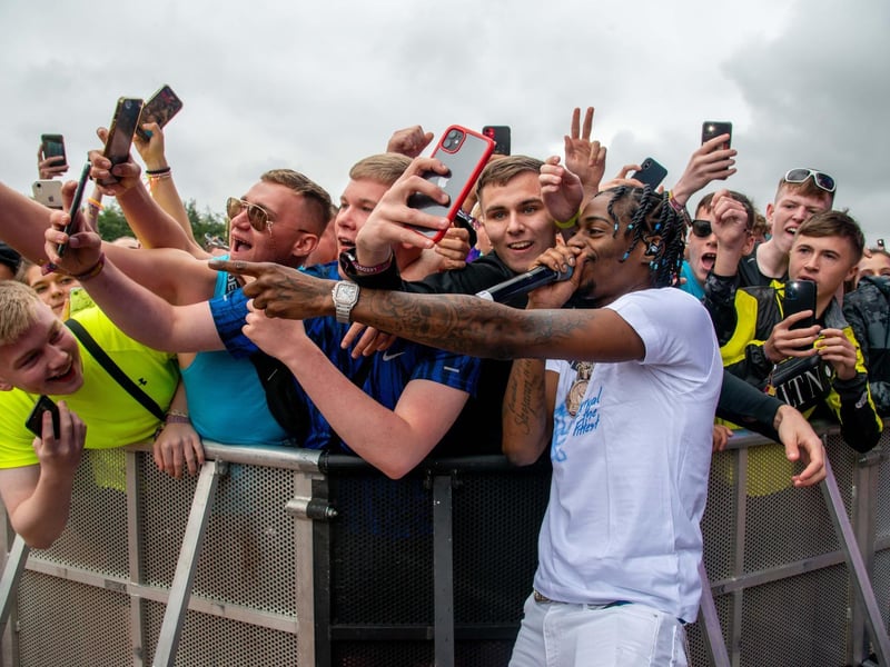 London drill artist Russ Millions gets close with the crowd