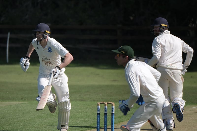 Ben Luntley and skipper Brad Walker get among the runs for Scalby.

Photo by Richard Ponter