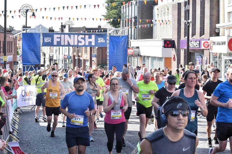 The event attracted hundreds of runners