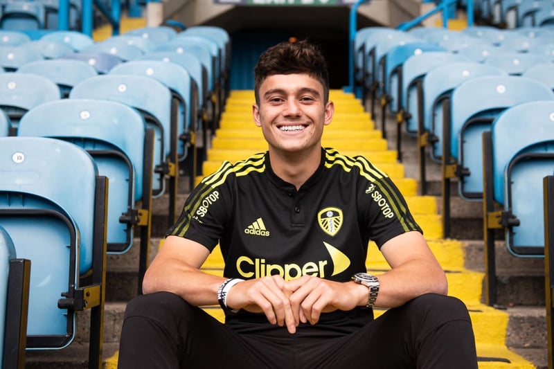 Really? A £25m purchase on the bench? But that's the way things might be in the beginning although James will surely then become a starter, yet will it be on the left or right wing or as a no 10? Over to you Marcelo. Picture by LUFC.