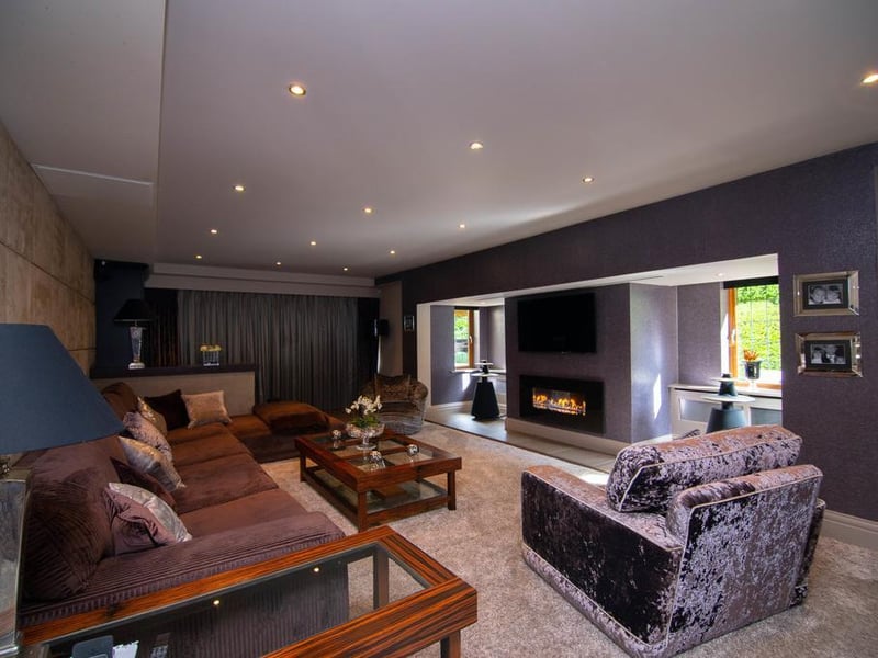 Another great feature of this house is the fully fitted cinema room with B & O sound system.