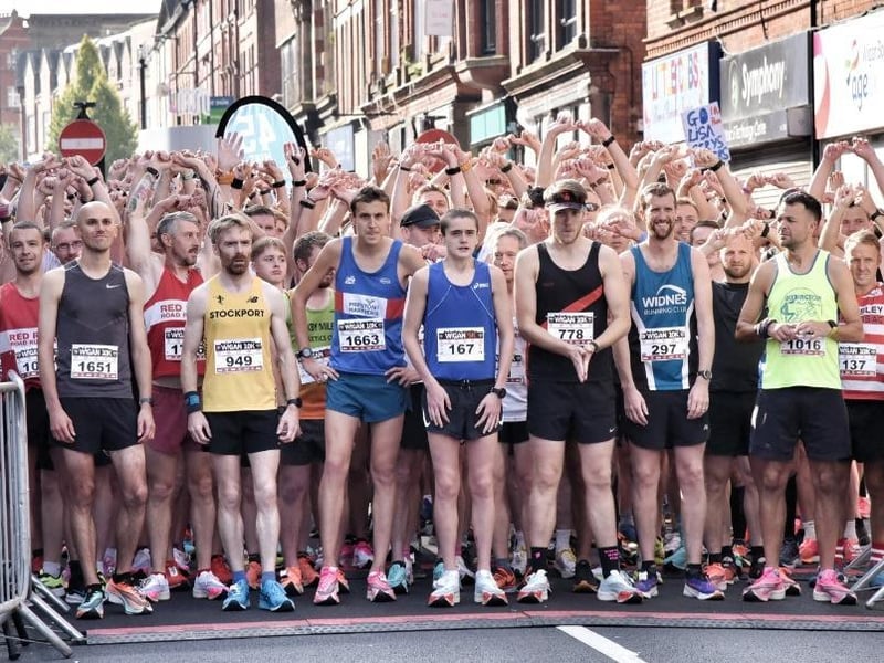 Runners on their marks ready for the start of the race