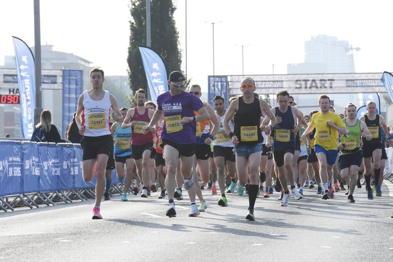 Runners cross the starting line of Leeds 10k