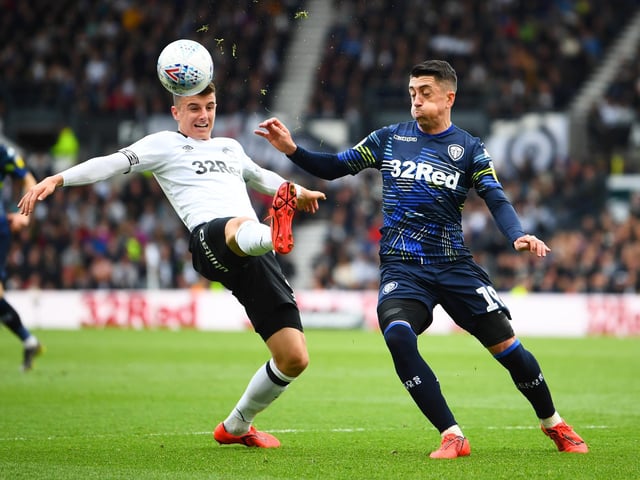 This one’s unique. At first glance, the 2018/2019 away strip is navy. Classic? Tick. But look closer and it’s plastered with something like pinstripes’ more hectic, multi-coloured older cousin.
Donned in the happier of the two play-off semi-final legs, this design promised bold and modern, but ended up making a bus seat out of Kemar Roofe’s torso.