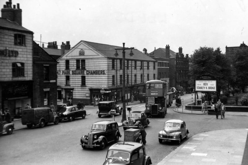 The Headrow in July 1952.