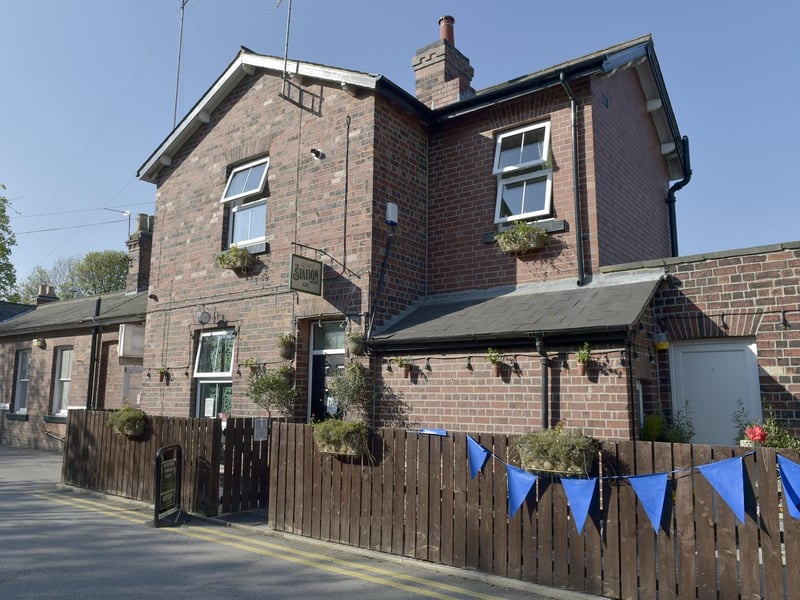 A charming Italian cafe and bistro set in the heart of Garforth on Station Road. It serves traditional southern Italian food, based on family recipes, and reviewers described it as a "little gem"