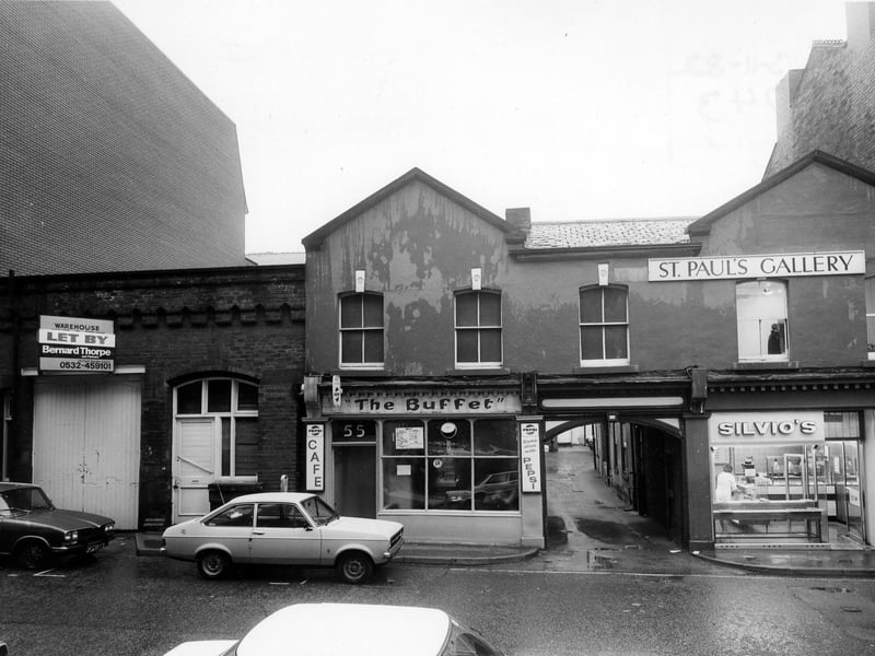 St. Paul's Street in November 1982 showing, from left, a vacant warehouse building, The Buffet cafe and Silvio's Bakery. St. Paul's Gallery occupies the floor above the latter.