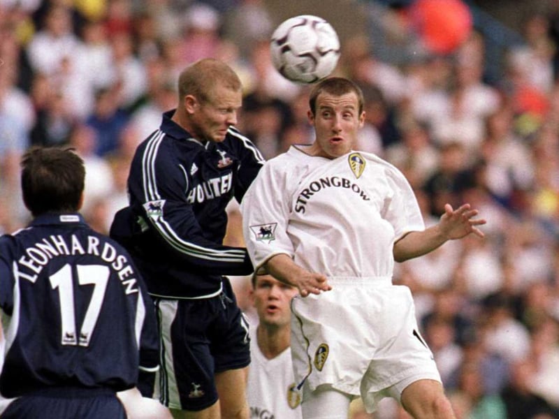 Lee Bowyer clashes with Tottenham Hotspur's Ben Thatcher.