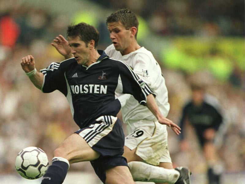 Tottenham Hotspur's Oyvind Leonhardson of Spurs out paces Eric Bakke.