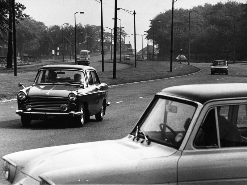 The 'mad mile' on York Road pictured in May 1972. Looking from Sutton Approach towards Seacroft.
