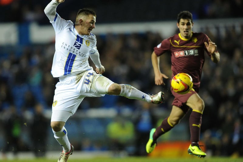 Ross McCormack controls the ball.