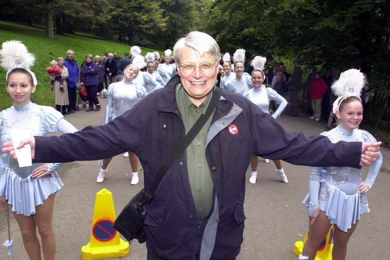 Hundreds of people put their best foot forward to support the National Heart Research Fund Walk at Roundhay Park. Pictured is Peter Houghton, who has an artificial heart, getting the walk underway.