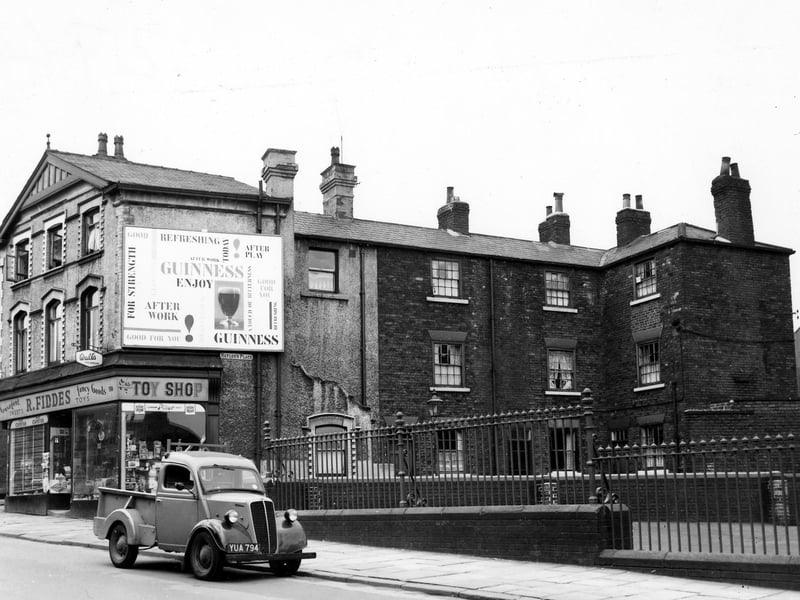 Naylor's Place at the junction of Beeston Road in July 1964.