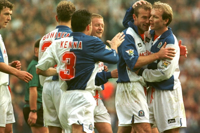 In the wake of Kenny Dalglish’s resignation as manager, title holders Blackburn Rovers had just four points to show for six league games at the start of the 1995/1996 season. Alan Shearer scored four goals across the opening games, but it wasn’t enough to get results, leaving Rovers in 17th place. It wasn’t long before Ray Harford’s side found form to take them up to seventh, and they were just two points off European qualification on the final day.