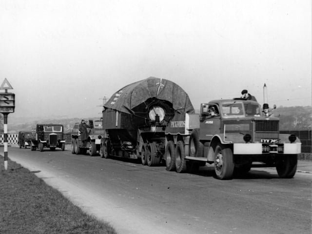 A Pickford's vehicle carries a heavy load in Kirkstall in March 1943.
