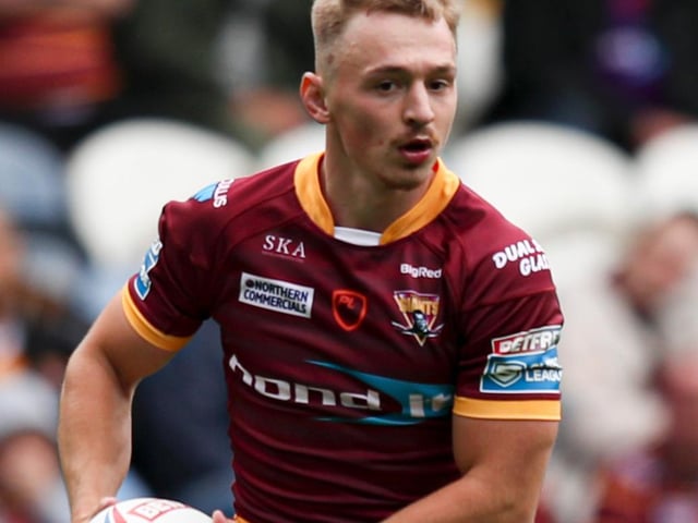 Olly Ashall-Bott - The Huddersfield Giants player has not confirmed his future.