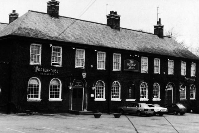 The Queens Arms in Chapel Allerton in February 1992.