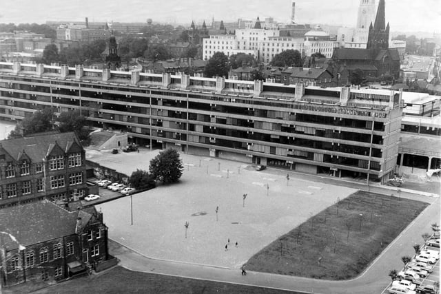 The vast campus of Leeds University pictured in September 1971.