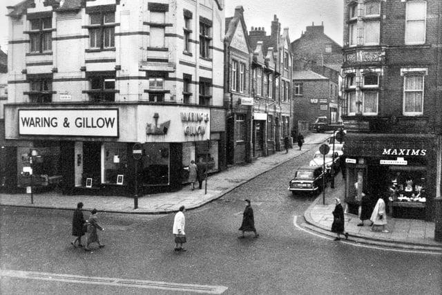 A view of Millgate and the corner of Station Road in 1967 with the Ship Inn, centre, Waring & Gillow furniture store on the left and Maxims ladies shop on the right