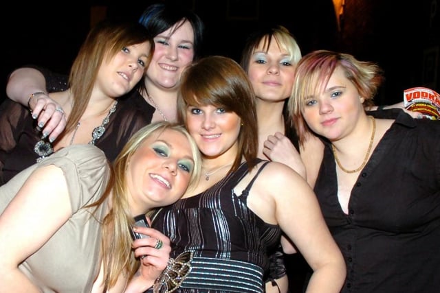Steph, Sara, Helen, Danielle, Jamie and Lauren out on Steph's 18th.
