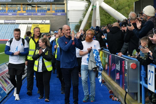 On Saturday 37 members of his family joined more than 100 supporters on a walk from Leeds United to Halifax Town and on to Huddersfield Town where they staged a lap of honour before the match with Hull City.