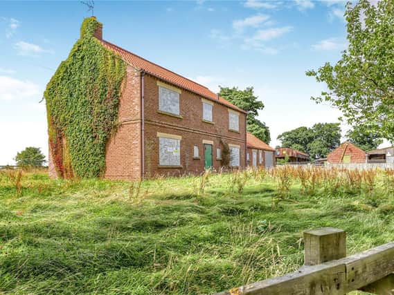 The boarded up farmhouse in Nunthorpe