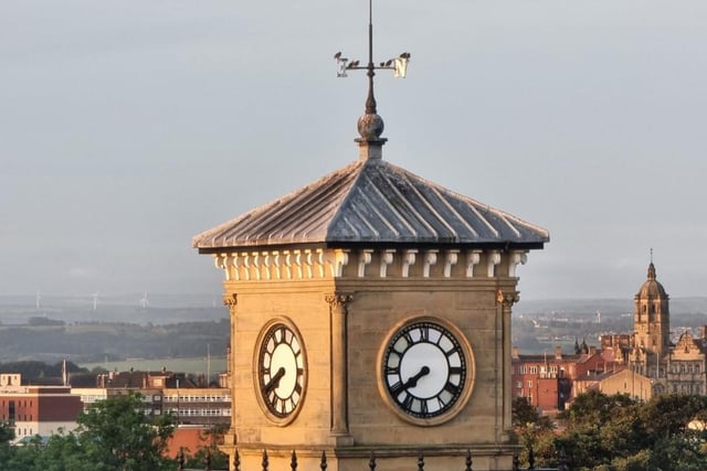 Nicola Lee's picture of the Wakefield clock tower.