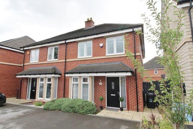 Priced to sell now! High specification semi house in popular location. Modern dining/kitchen, integrated appliances, Lounge with bi fold doors, 3 well proportioned bedrooms plus contemporary bathroom, en suite & WC. Well presented gardens & off road parking. Includes flooring, shutters & blinds.
