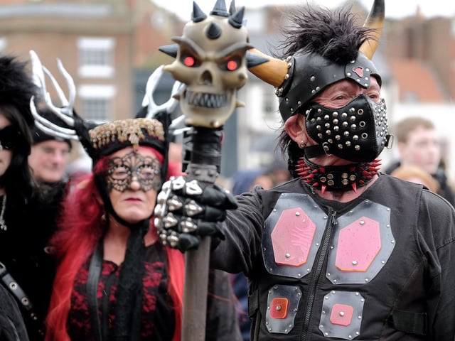 The Goths are back in Whitby.
w214810j