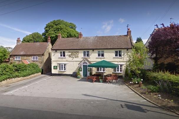 This traditional pub has a rating of five stars on TripAdvisor with 687 reviews.