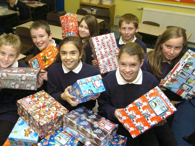 Eskdale pupils collect charity shoeboxes for Christmas.