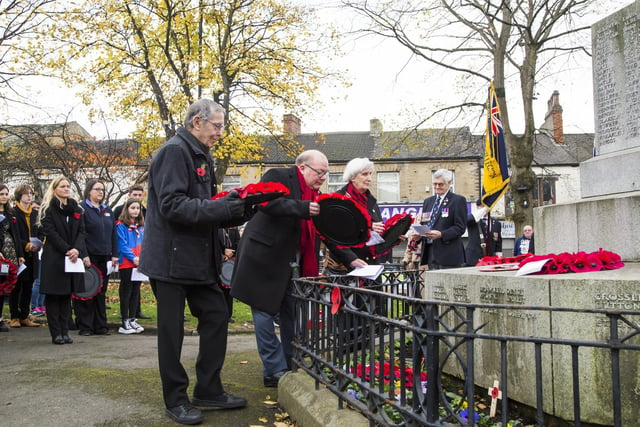 Wreath-laying at the ceremony in Green Park, Heckmondwike
