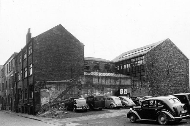 Somers Street in February 1953. In view is the premises of D. Richardson & Co, mens' and boys' headwear.