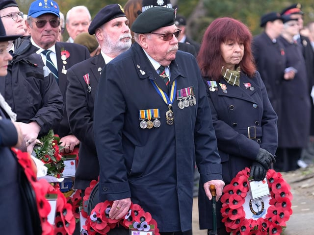Waiting to lay the wreaths