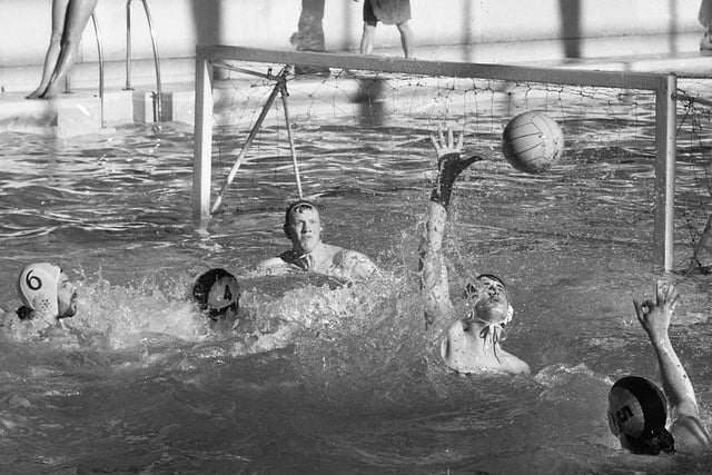 A game from the National Water Polo League between Everton and Malindee Olympic in progress at Wigan International Pool on Sunday 22nd of March 1981.