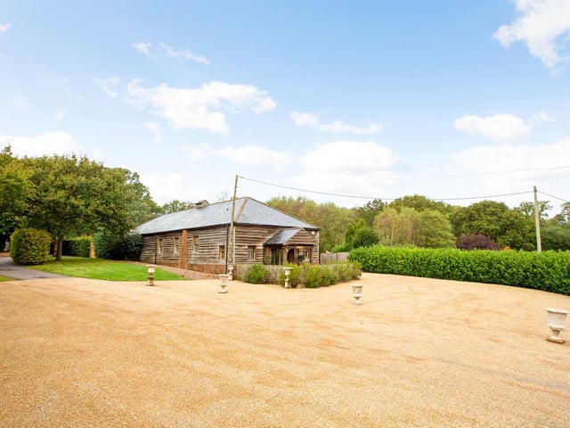 Surrounded by trees and green space, this eventual home will be in a quiet beauty spot that is close to nearby towns and villages, and also to Portsmouth.