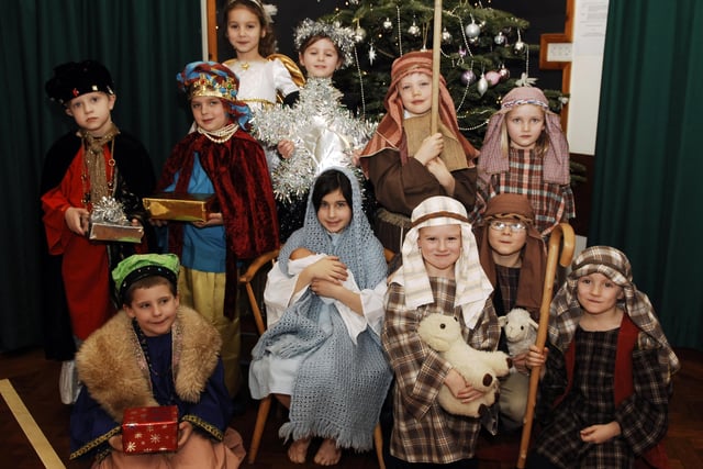 The cast of the South Milford School nativity.
