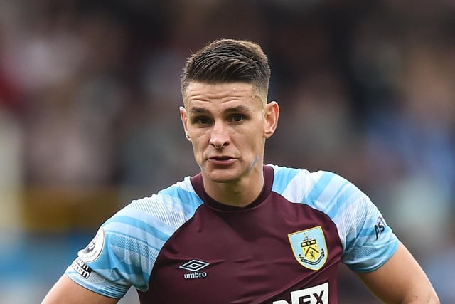 Never really in the game on his return to the side as Burnley's midfield was bypassed. Service into the front two lacked its usual high standard, though he pressed the ball energetically and cleaned up on the edge of his own penalty area.