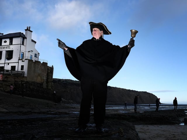 Keith Harrison rings a bell.
215083a