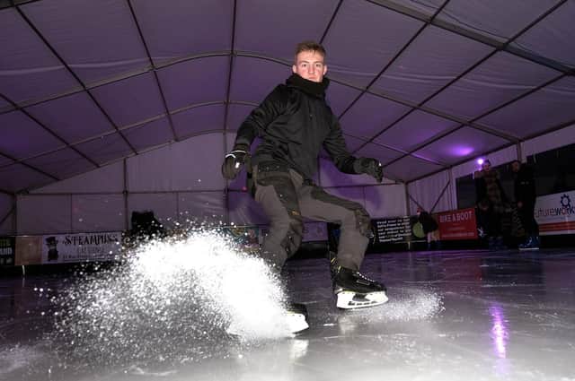 Sam Anderson kicks up some fresh ice.