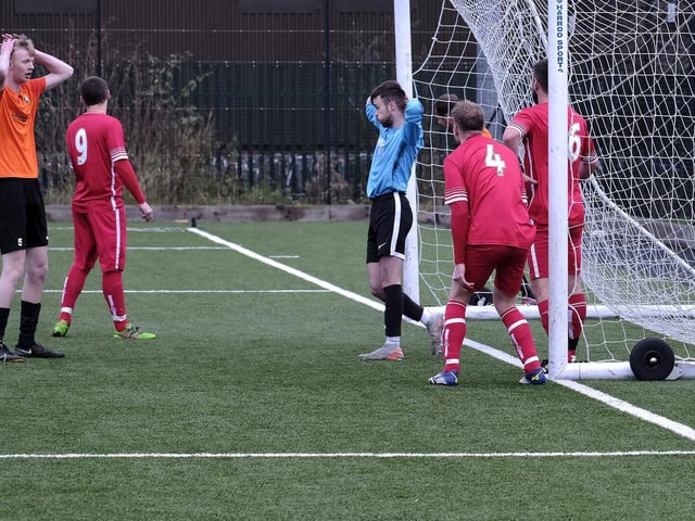 Both Edgehill and Newlands players cannot believe hosts Edgehill missed from close range.
Photos by Richard Ponter