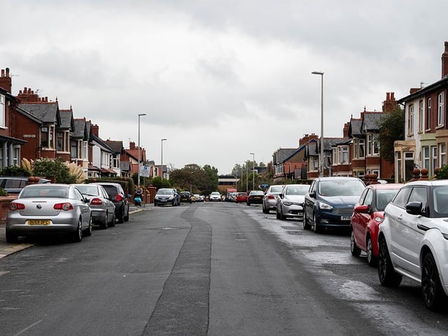Park Road has a case rate of 265.7. There were 20 cases in the last seven days, a fall of 25.9%.