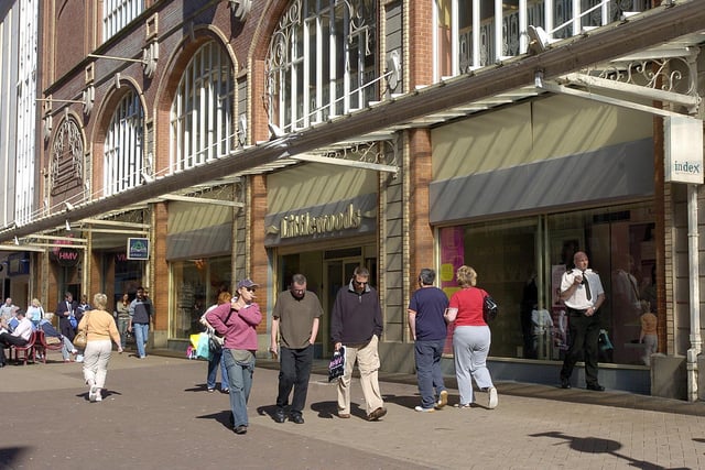 Littlewoods, 2005. It was replaced by Primark