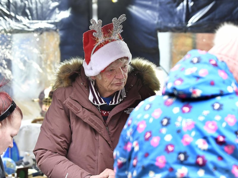 Head back to Meanwood for a final community market before Christmas, hosted by the popular local organisers behind the monthly events. This late-season market is the perfect opportunity to grab last-minute locally sourced gifts, fresh produce, and delicious street food and drink. 🎄 Green Rd, Meanwood, Leeds LS6 4JP