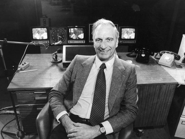 Presenter Brian Baines in the new Look North studio in June 1980.