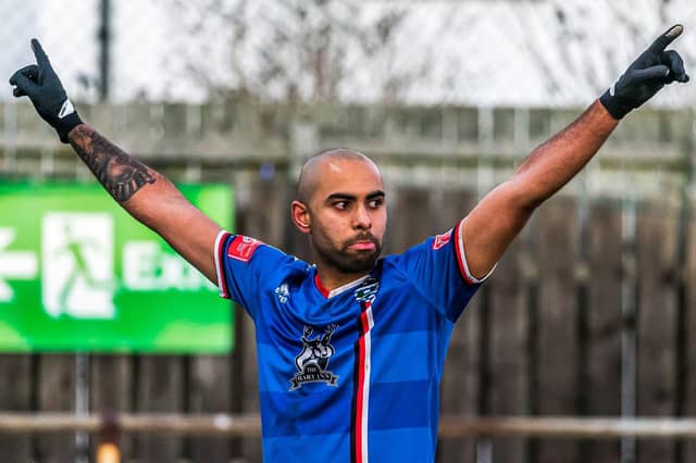 PHOTO FOCUS - Whitby Town 3 Grantham Town 0
Photos by Brian Murfield