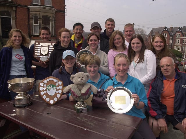 Do you recognise anyone from this photo?
