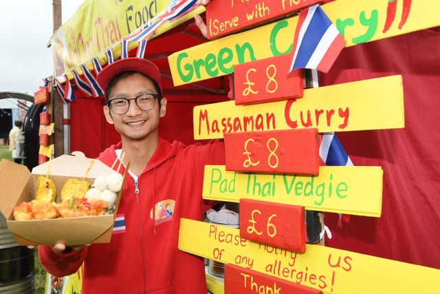 30th August 2021
Harrogate Food and Drink festival, Ripley
Pictured Bunluesak Klaisamniang of Srinon Thai Street Food with box of goodies
Picture Gerard Binks