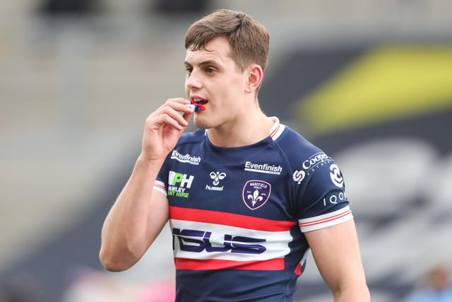 Alex Walker - Having spent the second half of last season on loan at Featherstone Rovers, the Scotland international was released by Wakefield at the end of the campaign. He is currently on trial at Halifax Panthers.
